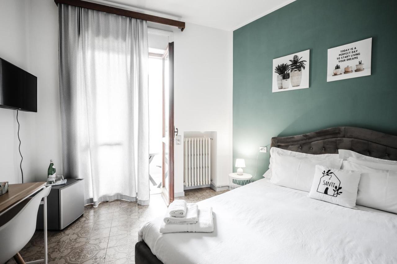 2 Santi - Suite And Rooms Λέτσε Εξωτερικό φωτογραφία