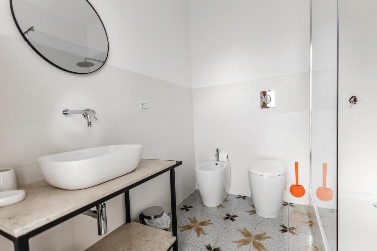 2 Santi - Suite And Rooms Λέτσε Εξωτερικό φωτογραφία